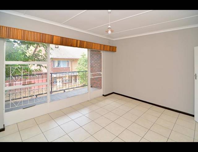 2 BEDROOM APARTMENT FOR SALE IN WINDSOR